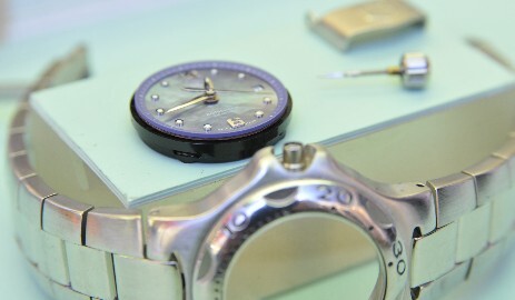 Tag Heuer movement and rebuild case ready to assemble